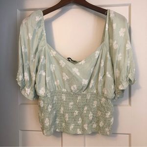 Abercrombie Puff sleeve crop top